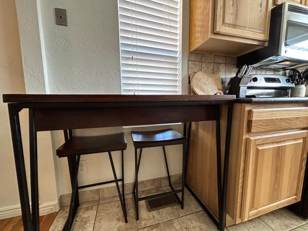 Home Sweet Idahome, Feels Like Home With All The Decor You Wish You Could Afford King Bed In Master, Fully Fenced Dog Friendly Yard, A Few Blocks From Bsu And Downtown Boise, Your Perfect Stay! Exterior foto